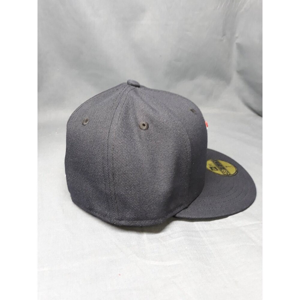 New Era 59Fifty Boston Red Sox Fitted Cap Navy Size 7 1/8 NEW WITH TAGS! - Picture 4 of 6